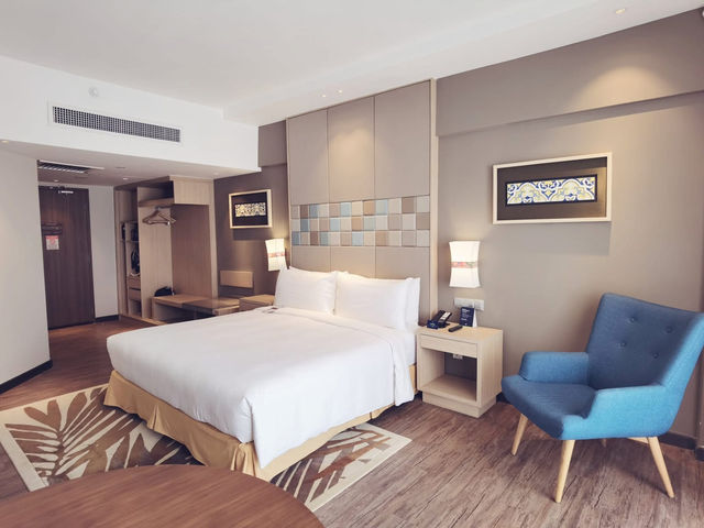 “DoubleTree Resort by Hilton Penang — Seaside Comfort with a Signature Warm Welcome”
