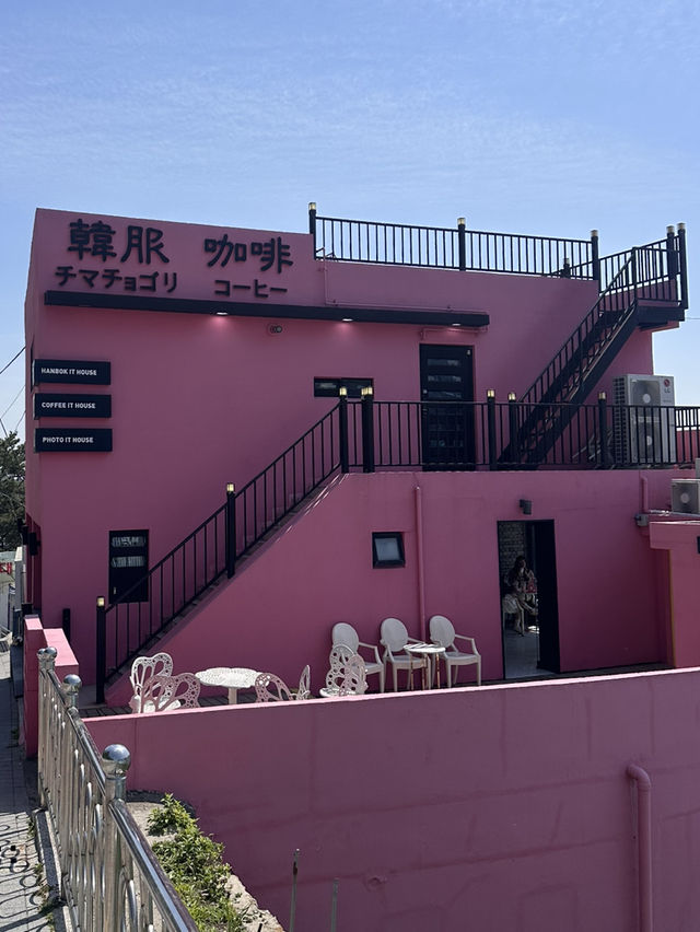 韓国♡釜山🇰🇷 ドリンクホルダーまでピンクな絶景カフェ♡