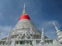 นั่งเรือข้ามฟากไป..พระสมุทรเจดีย์