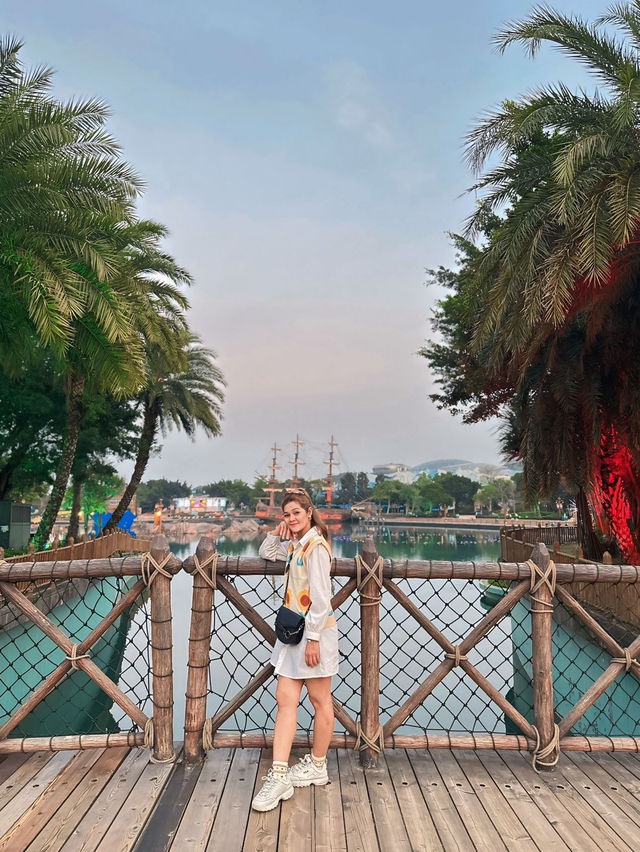 Chimelong Ocean Kingdom Park Chimelong Ocean Kingdom Park
