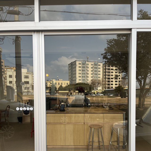 제주 여행 / 느낌좋은 제주 신상 카페 팔즈 