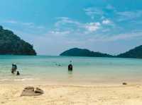 อ่าวช่องขาด @ อุทยานแห่งชาติหมู่เกาะสุรินทร์ 