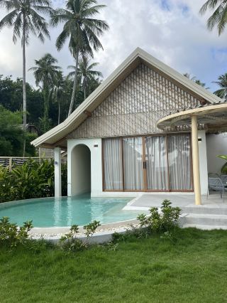 beachfront hotel in Koh Kood Thailand 🇹🇭