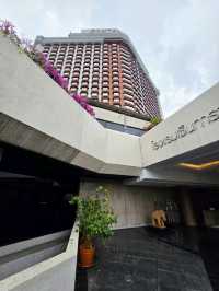 โรงแรมเซ็นทารา แกรนด์ แอท เซ็นทรัลพลาซ่า ลาดพร้าว