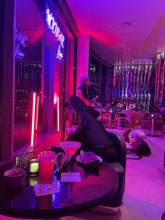 A Stylish Retreat at WOOBAR, W Hotel Sentosa 