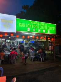 🤫Hidden Gem ‘Restoran Kah Lock’ Serves Up Big Flavors in a Small Town”