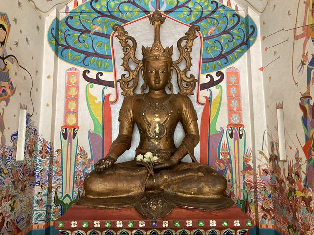 เที่ยวธรรมชาตินั่งสมาธิสงบ “วัดผาลาด” 