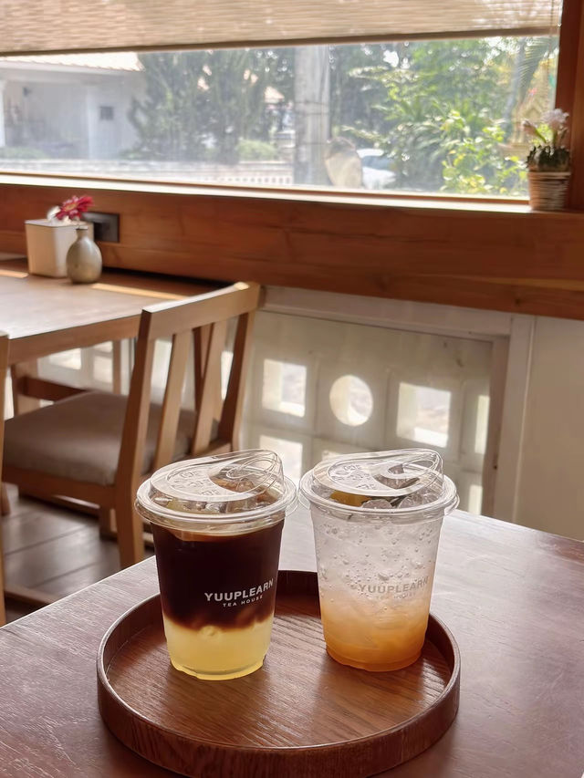 Yuuplern Tea house