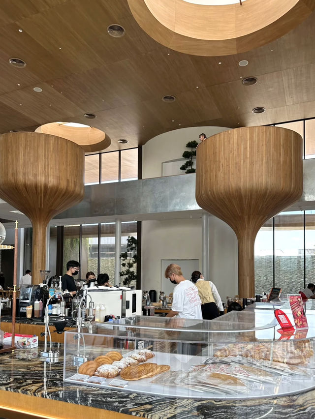 懸空鳥巢地標咖啡館💕San Rafael Café