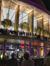 Shopping, Sharks & Skyline: The Mall That Has Everything