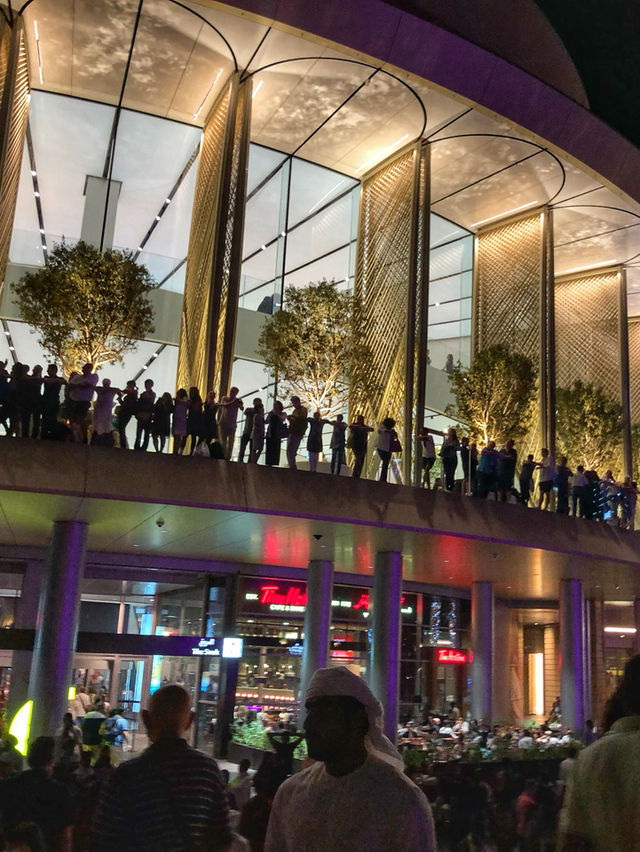 Shopping, Sharks & Skyline: The Mall That Has Everything