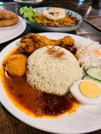 Hidden in Jenjarom: The Kopitiam Serving East Meets West”