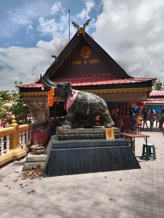 เงิน1ใบแดงได้ชมวิวสุดอลังการไหว้พระขอพรที่ หาดใหญ่