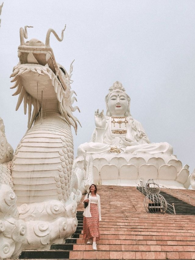 Serene Views and Religious Vibe at Wat Huay Pla Kang 🛕🌸
