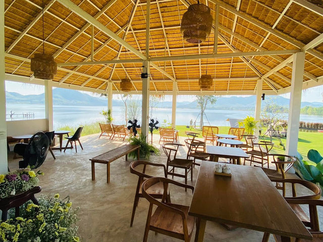 CAMP MORE camp&cafe 