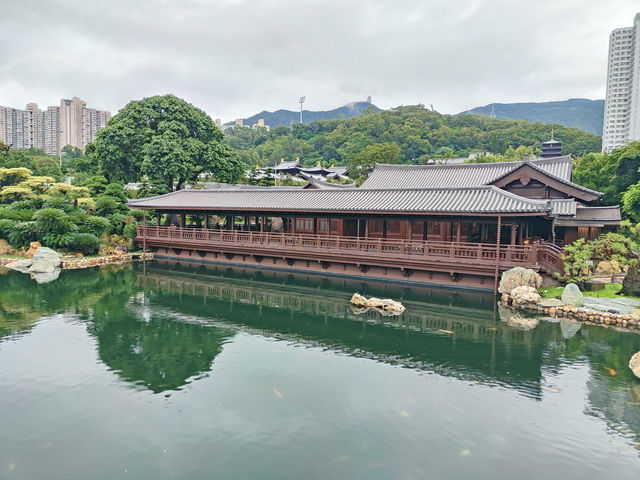 港都與世隔絕的蓮池淨土