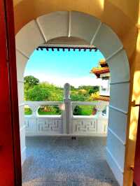 The grandiose of Chinese Garden's Twin pagoda