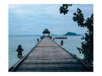 🏝️​ พักผ่อนหรูบนเกาะสวรรค์ 🌴