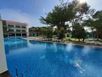 “Camar Resort Langkawi: Tranquil Beachfront Escape with 77 m Pool & Warm Hearts”