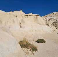 Sarakiniko Beach, Milos