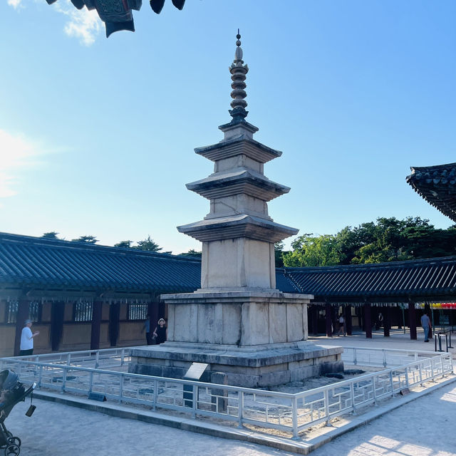 천년의 시간이 머무는 곳, 경주 불국사 여행기