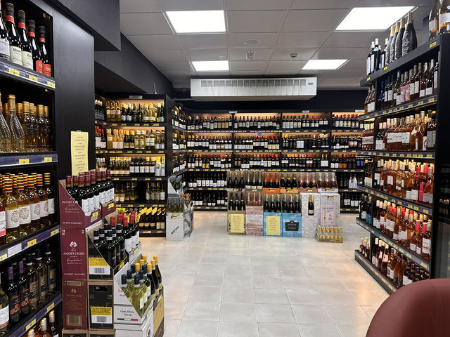 【Richmond Cellar／リッチモンド・セラー｜アブダビ“お酒OK！イスラム圏で買える安心リカーショップ”】