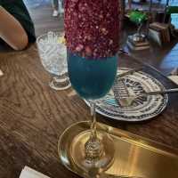 Mustang Blu Café