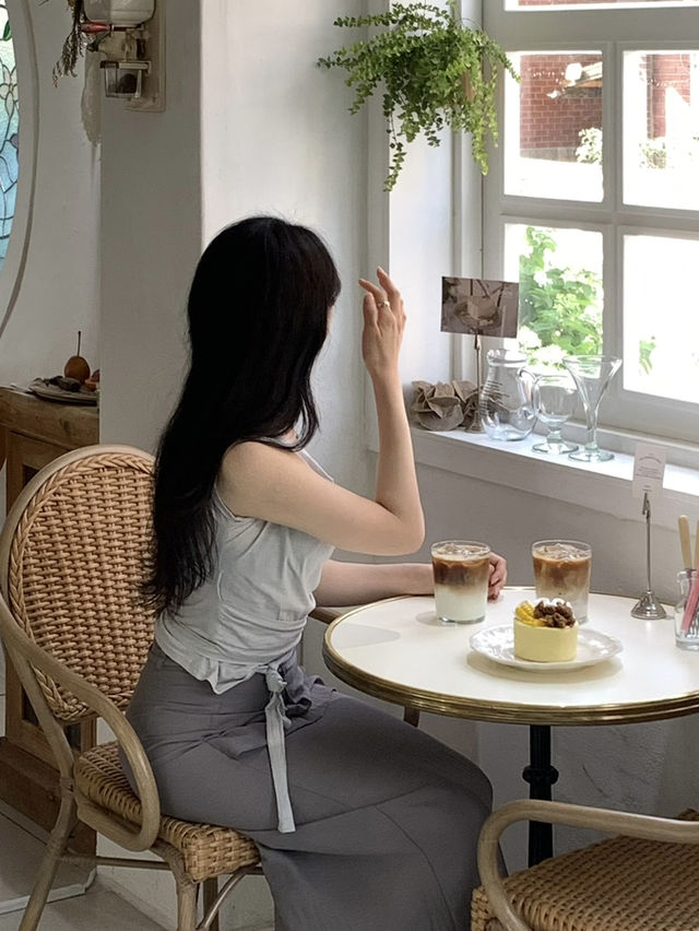 週に2回しかオープンしないケーキ屋さん"bakeat"🧁