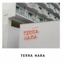 🏨 Terra Nara Pattaya – ที่พักสไตล์มินิมอล