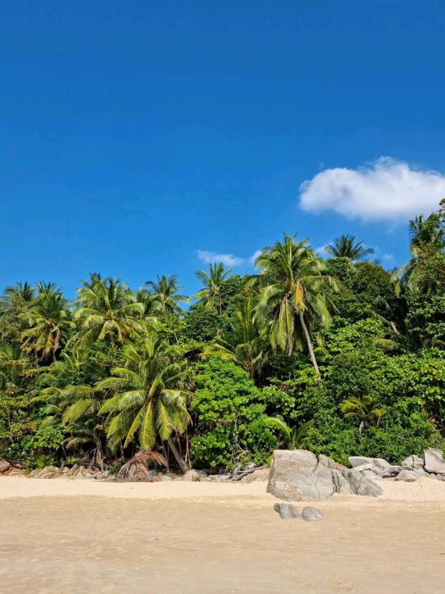 Phuket’s Sweet Little Hideaway