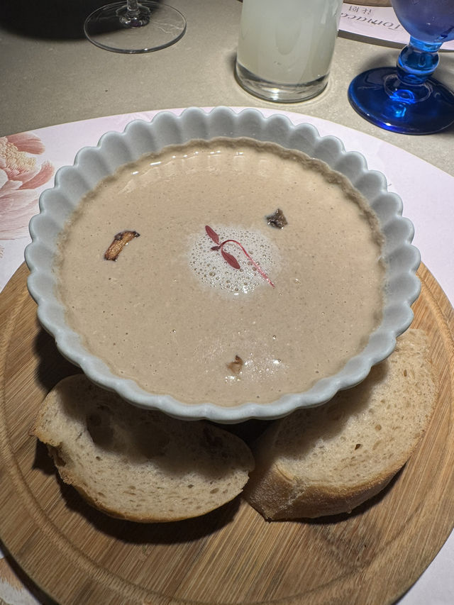 超好味嘅餐廳😋🌷🌹🌻🪻🌸🌺
