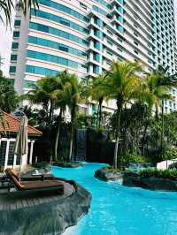 Splash & Serenity at Le Méridien Kuala Lumpur’s Pool Deck 🏖️🌇