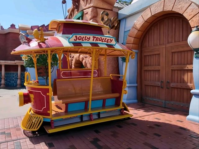 Cartoon Chaos Come to Life at Toontown!