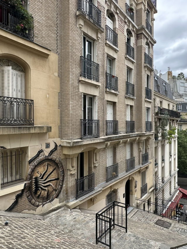 🎨芸術家たちの丘・モンマルトルで、パリの“絵になる時間”を。🇫🇷🖌️