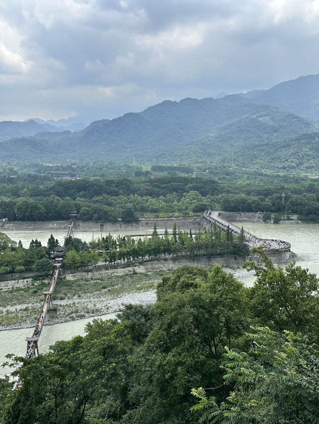 問道青城山、拜水都江堰
