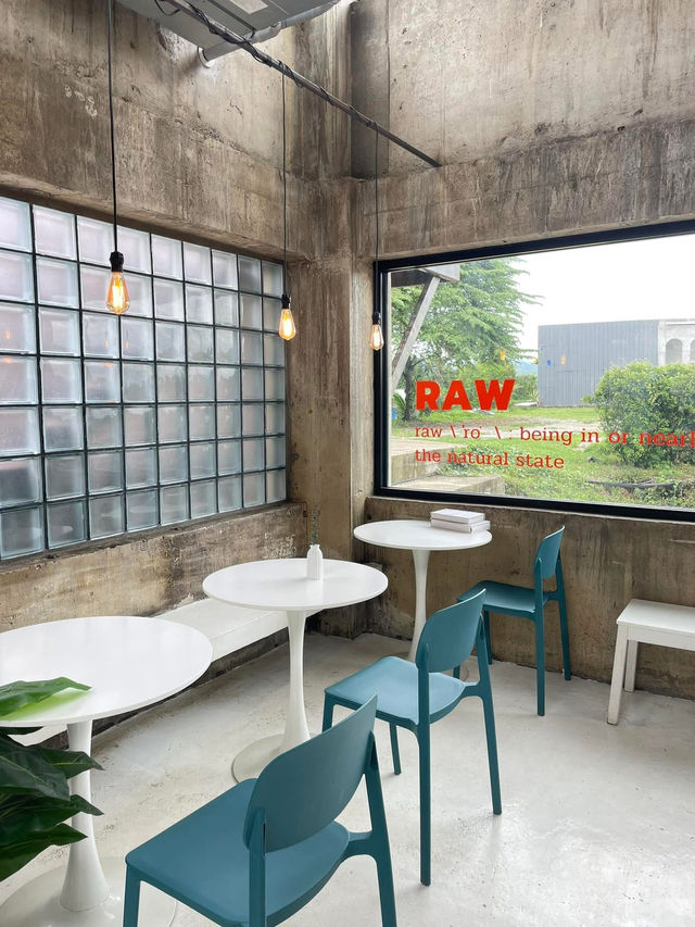 RAW Coffee X Tower