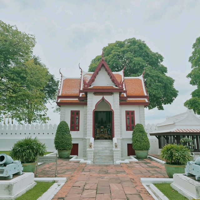 พระราชวังเดิม