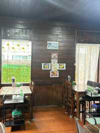 ร้านหมูทอดดึกดำบรรพ์