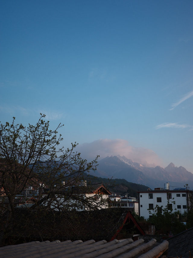 Springtime Magic in Li Jiang – A Dreamy April Escape