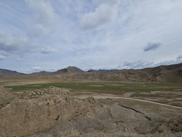 🌿 Ganjia Mijing: The Hidden Gem of Gannan’s Grasslands 🌿 Ganjia Mijing: The Hidden Gem of Gannan’s Grasslands