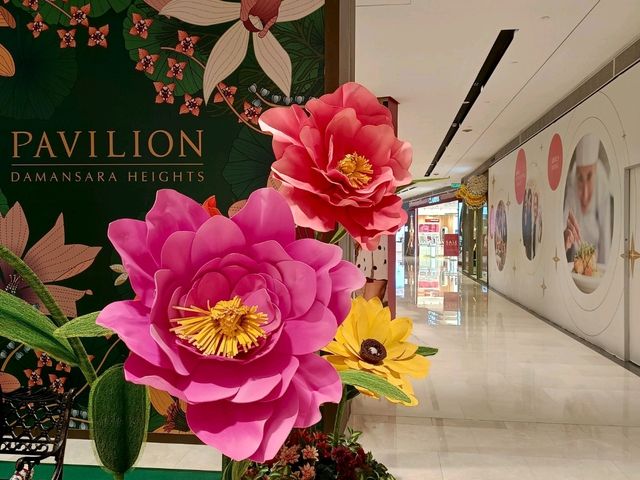 Pavilion Bloom at Pavilion Damansara Heights, Kuala Lumpur