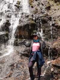 Hiking Tiger Leaping Gorge: An Epic Journey Through One of the World’s Deepest Canyons