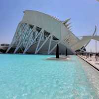 Ciutat de les Arts i les Ciències A Spectacular Modern Landmark in Valencia