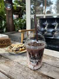 🌿 Lan Ve La Phuket — คาเฟ่ในสวนบรรยากาศดีสุด ๆ 🍃