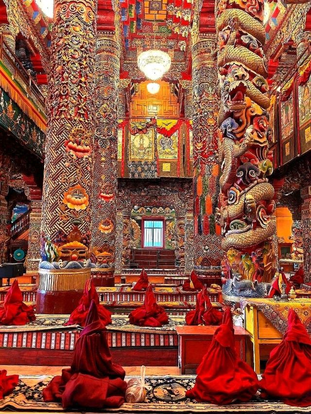 “Whispers of Faith at Muli Grand Monastery”