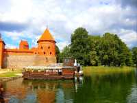 【リトアニア🇱🇹】湖に浮かぶ城🏰トラカイ島城