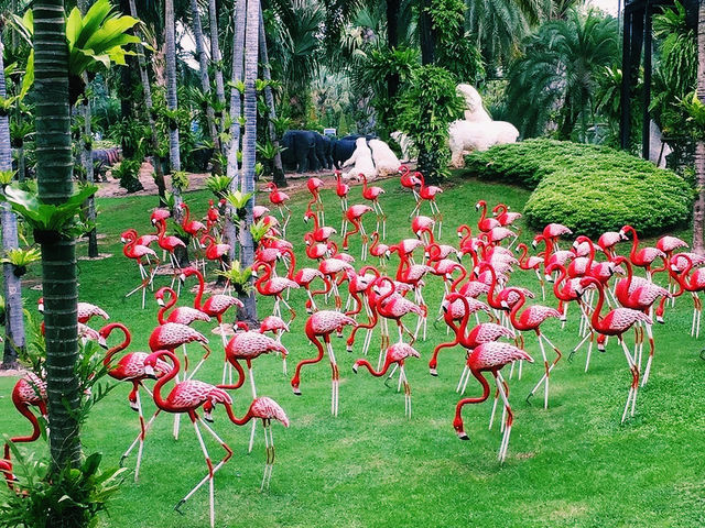🌴 泰國🇹🇭東芭樂園「花園裡的熱帶奇幻世界」