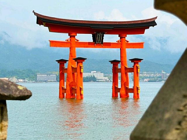 Itsukushima Jinja.
