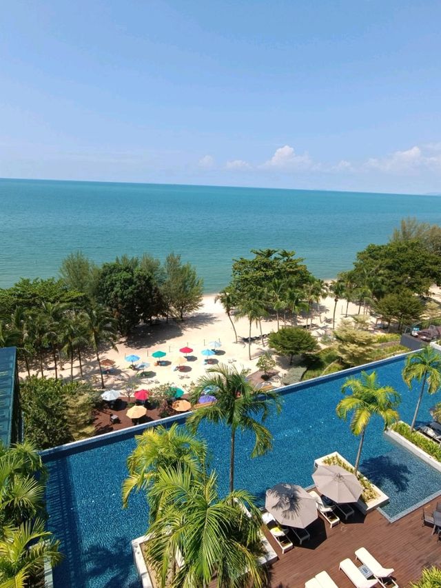 Escaping the Crowds of Batu Ferringhi: A Hidden Seaside Gem in Teluk Bahang