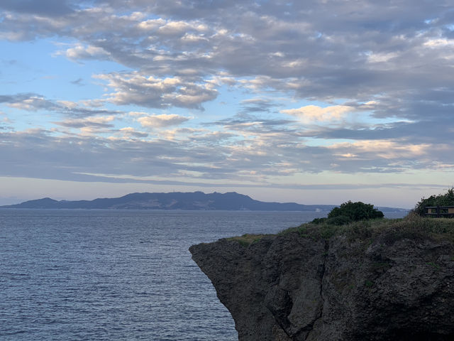 🌅 오키나와 만좌모, 코끼리 바위 너머로 펼쳐진 푸른 낭만